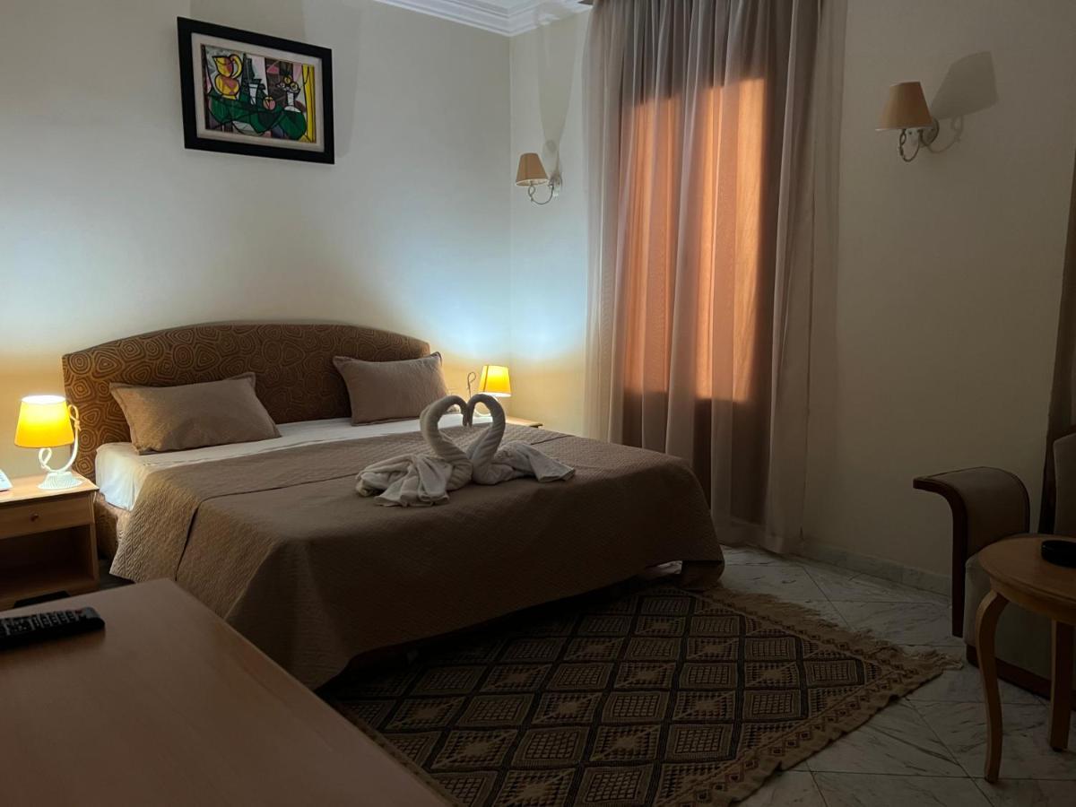 Hotel Lafayette Тунис Екстериор снимка