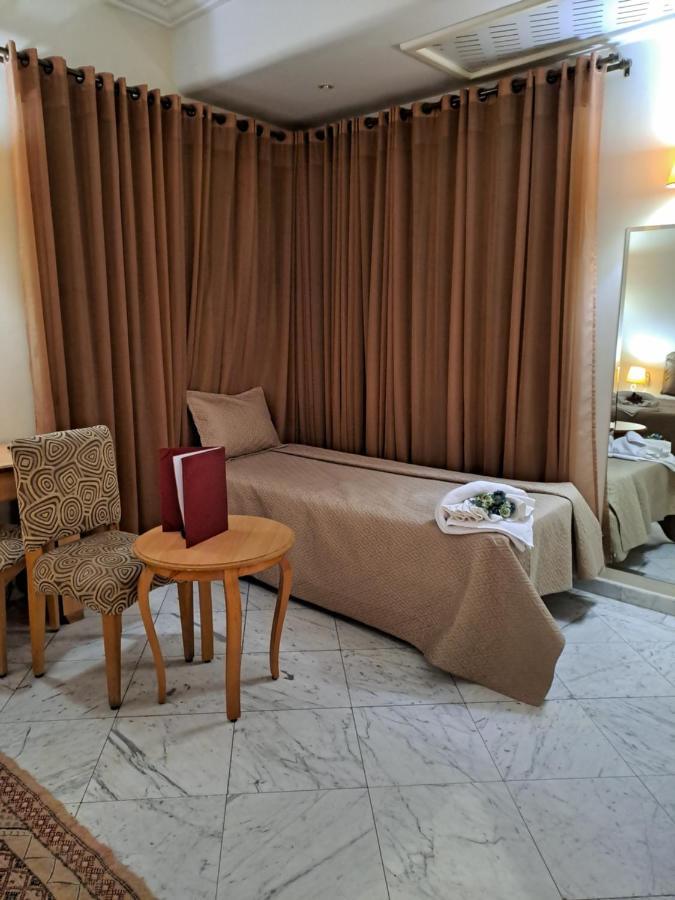 Hotel Lafayette Тунис Екстериор снимка